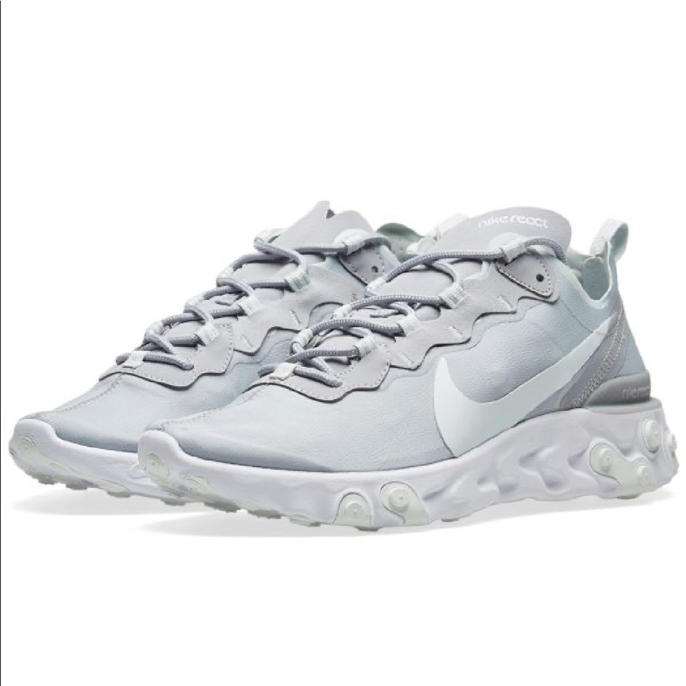 Nike React